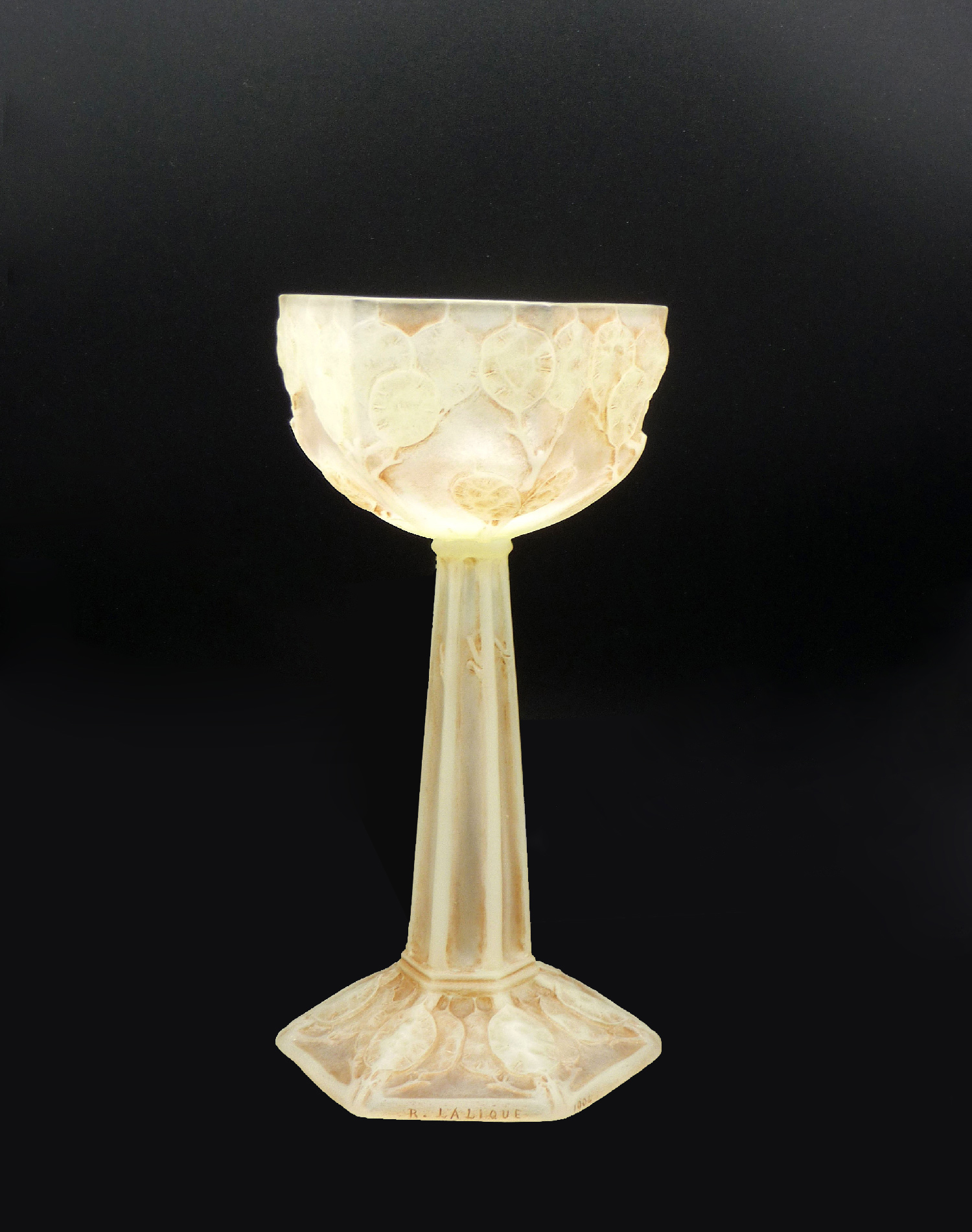 art-nouveau-rené-lalique-chalice-glass-1904_1